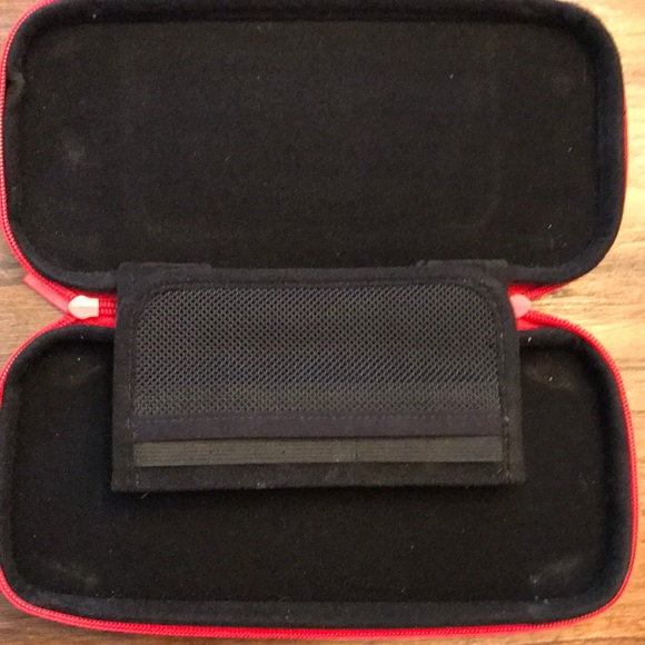 Nintendo Switch Case - Picture 3 of 3